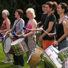 Drumming team game